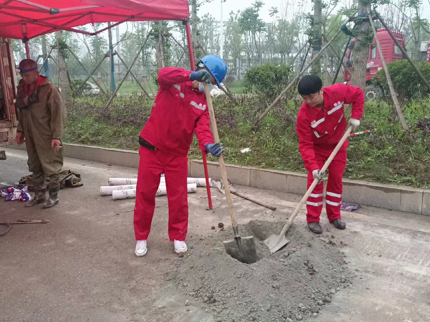 察隅管道疏通哪家好】及时进行市政管道清淤